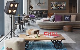 Moxy Stuttgart Airport/Messe